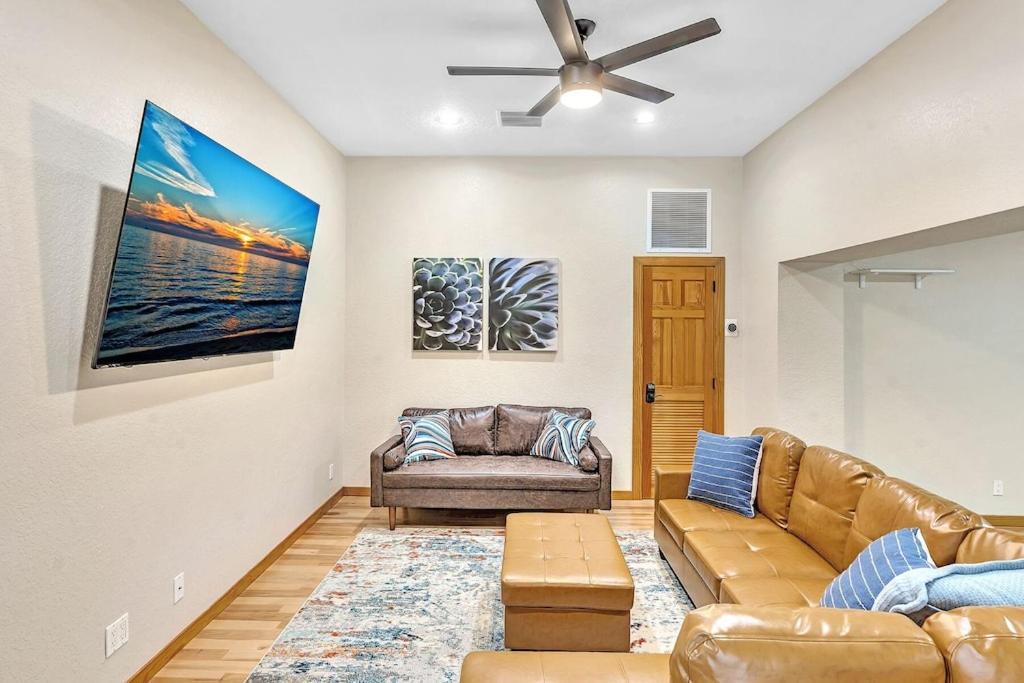 Cooper City Pool Heat I Firepit And Bbq I 75"Tv I Foosball I 581Mbps מראה חיצוני תמונה